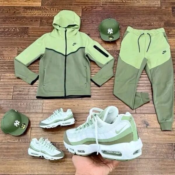 Ensemble Nike et basket